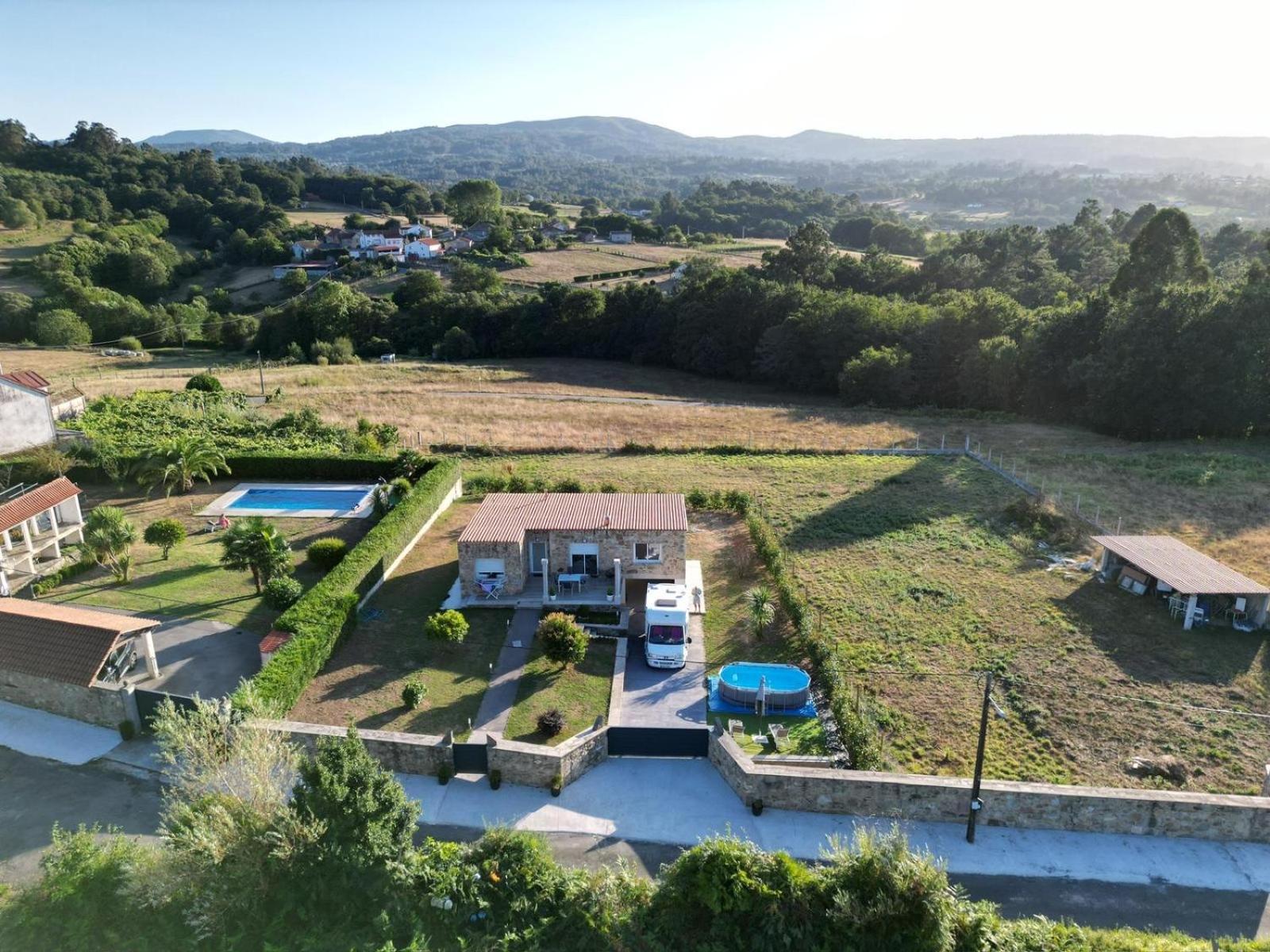 Casa Vanguardista En El Campo Cerca De Santiago بونتيفيذرا المظهر الخارجي الصورة
